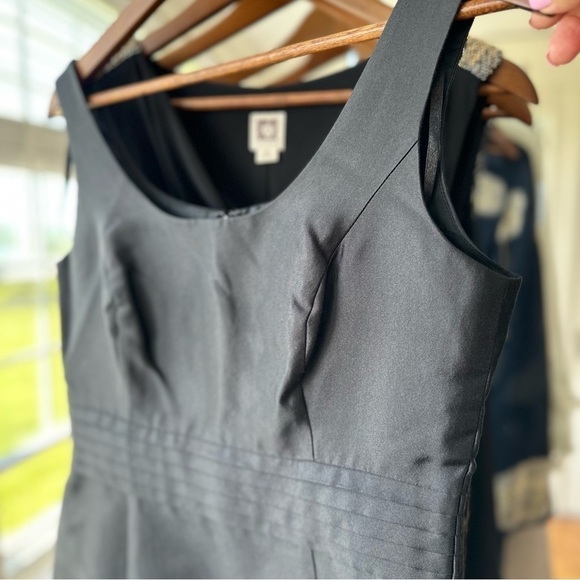 Talbots fitted cocktail dress in a silk blend, midi length, fully lined - Picture 1 of 12